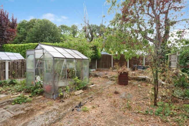 2 bed Semi-Detached Bungalow for sale Image 3