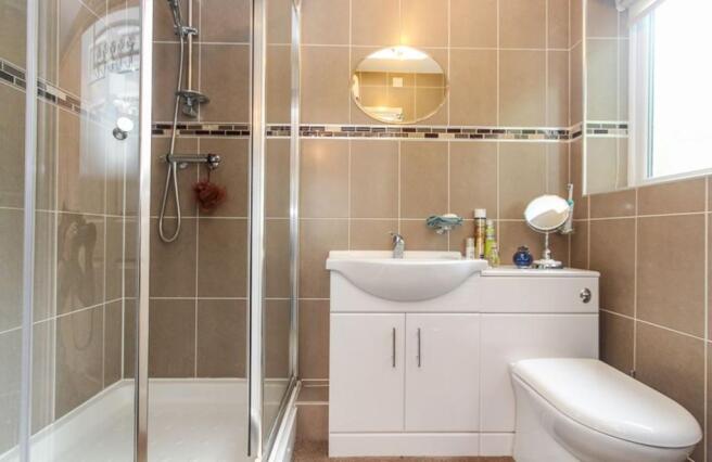 Ensuite to Master