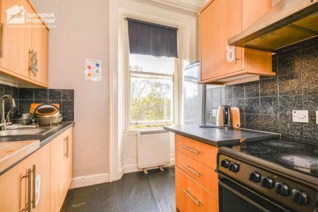 9 bed End of Terrace for sale Image 4