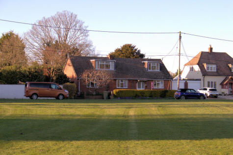 Highfield, Ashampstead, Reading, Berkshire, RG8