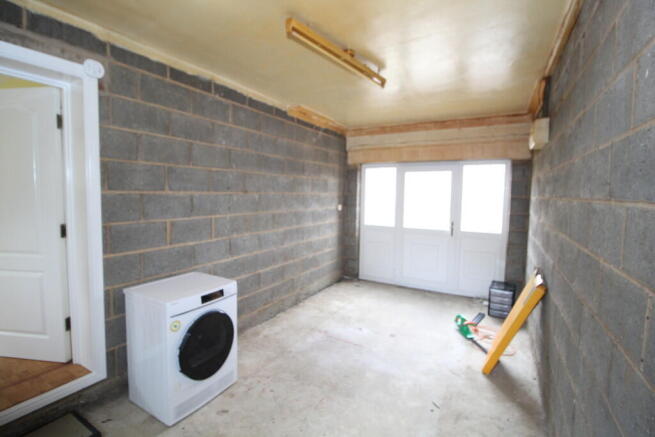 3 bed Town House for sale Image 12