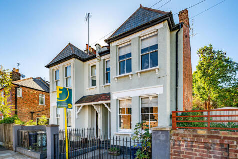 Crown Road, Muswell Hill, London, N10