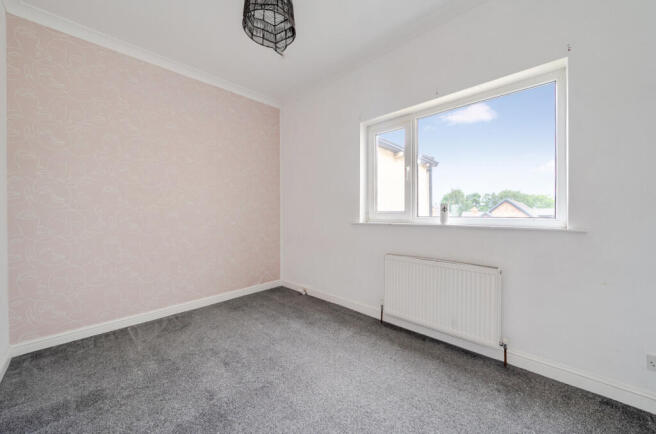 3 bed Terraced for sale Image 8