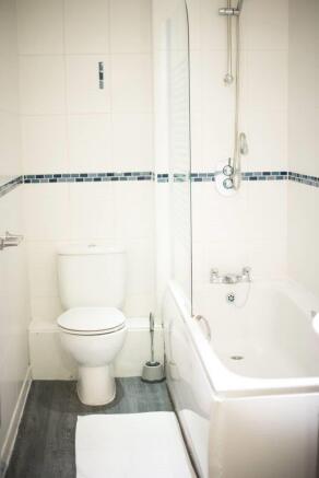 Bathroom.jpg