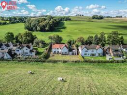Hill View, Maplescombe Lane, Dartford DA4 0JY