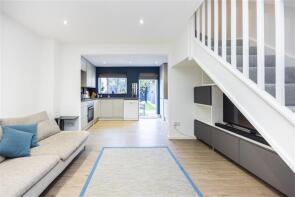 22, Widgeon Close, Canning Town, London E16 3EF