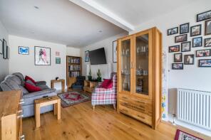 18, Melvin Close, Salisbury SP1 1PG