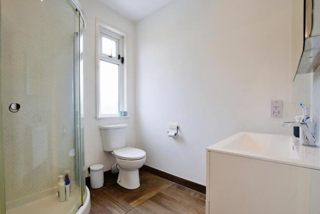 Master En-suite
