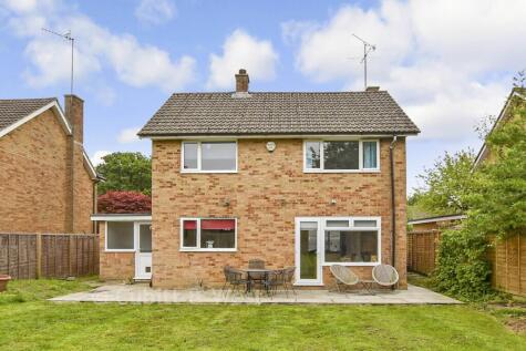 Trelawne Drive, Cranleigh, Surrey