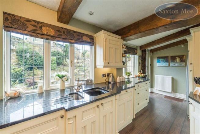 BESPOKE KITCHEN
