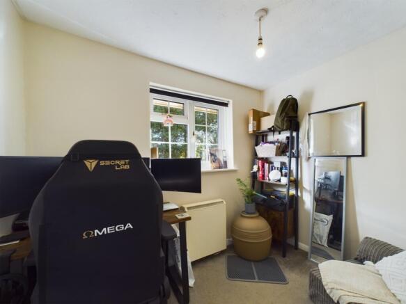 CAM01709G0-PR0057-STILL020