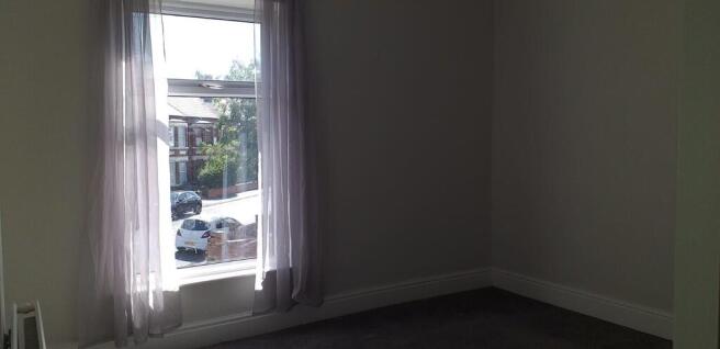 2 bed End of Terrace to rent Image 7