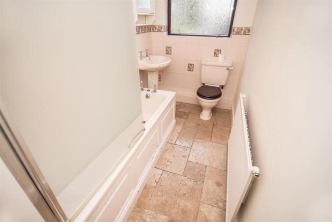 HOUSE BATHROOM