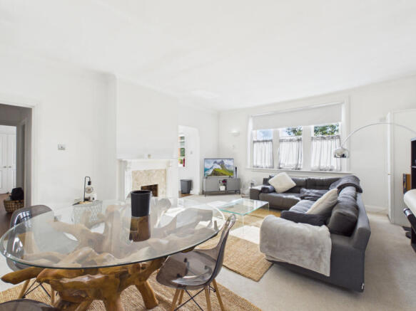 Church Mews, Woodley photo 4