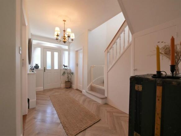 HALLWAY1