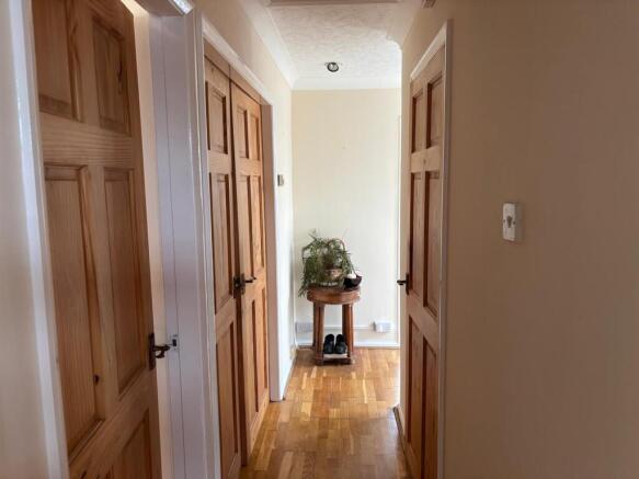 2 bed Semi-Detached Bungalow for sale Image 7