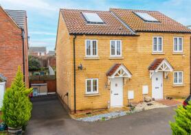27f, Virginia Crescent, Kettering NN15 5GB