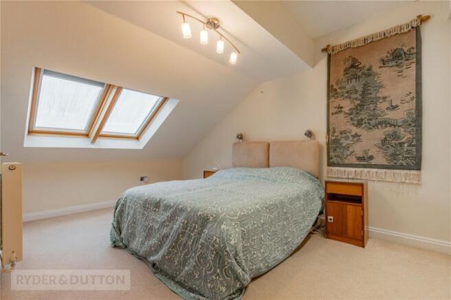2 bed Apartment for sale Image 12