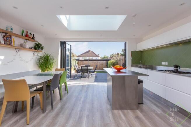 48 Uplands Road, EN4 8LD-32sky