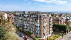 Flat 16, Lazonby Court, Cumberland Gardens, St. Leonards-on-sea TN38 0QP