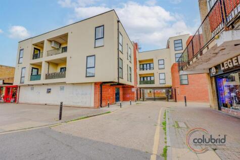 Amber Court, St. Johns Way, Corringham