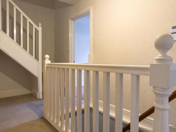 4 bed Terraced for sale Image 11