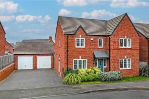 203, Meadow Way, Tamworth B79 0DZ