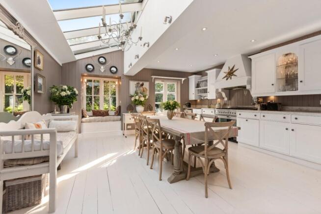 Kitchen/Family Room