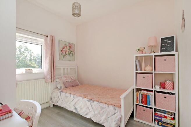 3 bed Terraced for sale Image 11