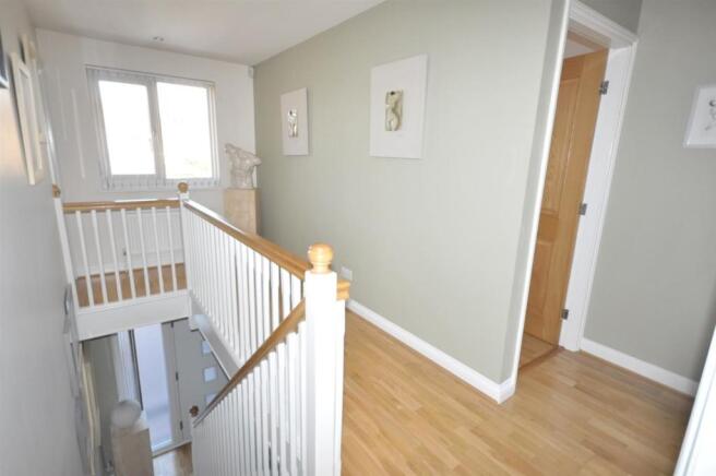 GALLERIED LANDING