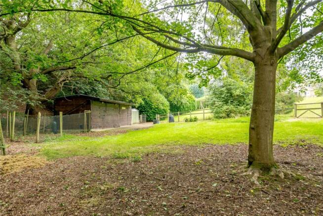 Paddock/Stables