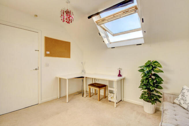 Bedroom Four (2)