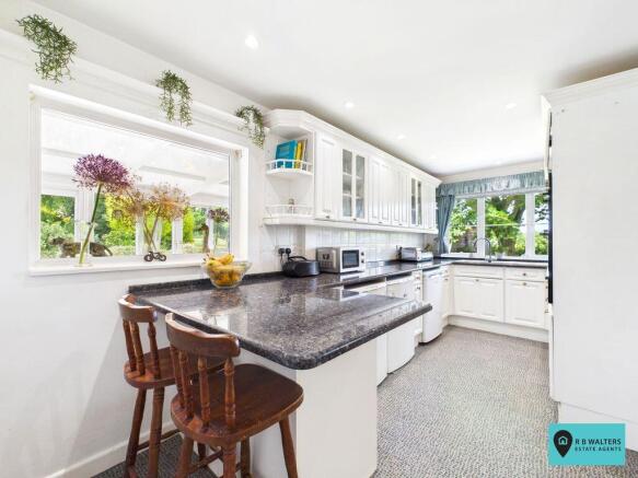 Kitchen/Breakfast Room
