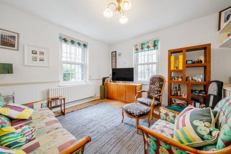 Doddington Grove, London