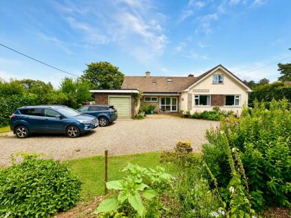 Chagford, Newton Abbot, TQ13