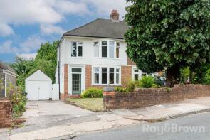 1, Hunt Close, Llanishen, Cardiff CF14 5AT
