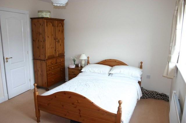 bedroom  2