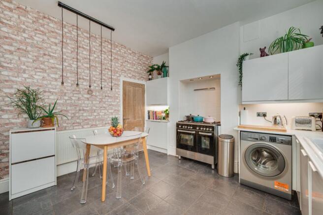 KITCHEN/DINER AND LIVING ROOM