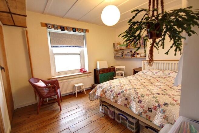 2 bed Terraced for sale Image 7