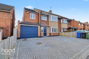 25, Roberts Road, Laindon, Basildon SS15 6AY