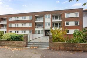 42, 36 40 Glynde House, Palmeira Avenue, Hove BN3 3GH