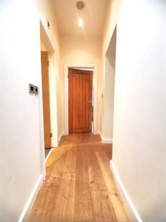 2 bed Apartment for sale Image 10