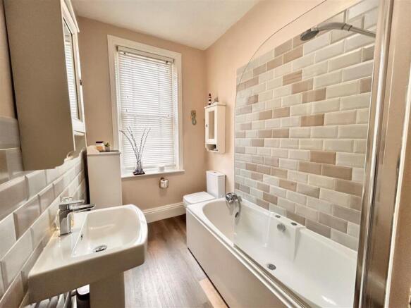 6 bed End of Terrace for sale Image 11