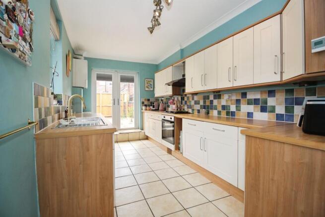 2 bed Terraced for sale Image 10