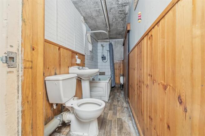 2 bed Terraced for sale Image 7
