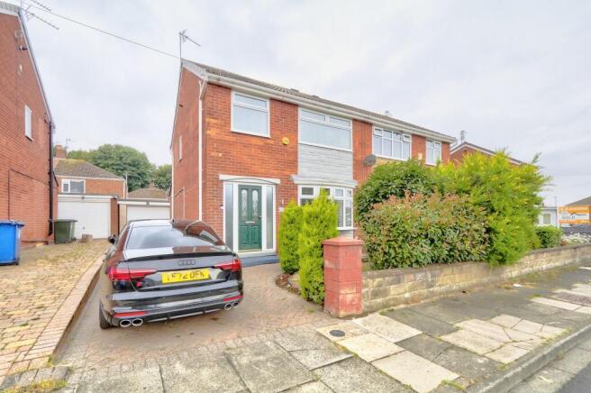 3 bed Semi-Detached for sale in middlesbrough