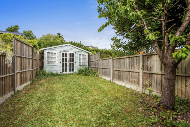 2 Mount Pleasant Cottages, Cores End Rd, SL8 5AN (