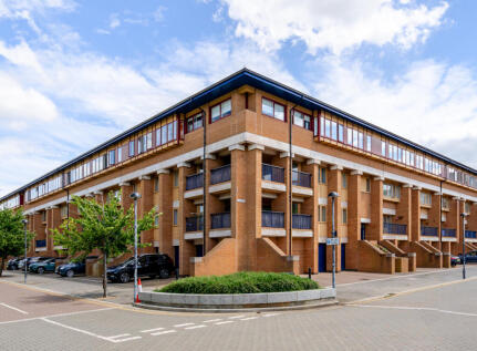 North Row, Central Milton Keynes, MK9