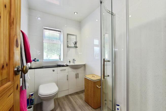 3 bed Detached for sale Image 12