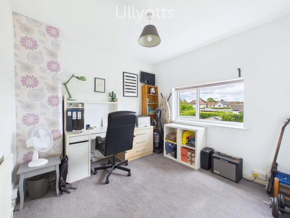 2 bed Terraced for sale Image 5